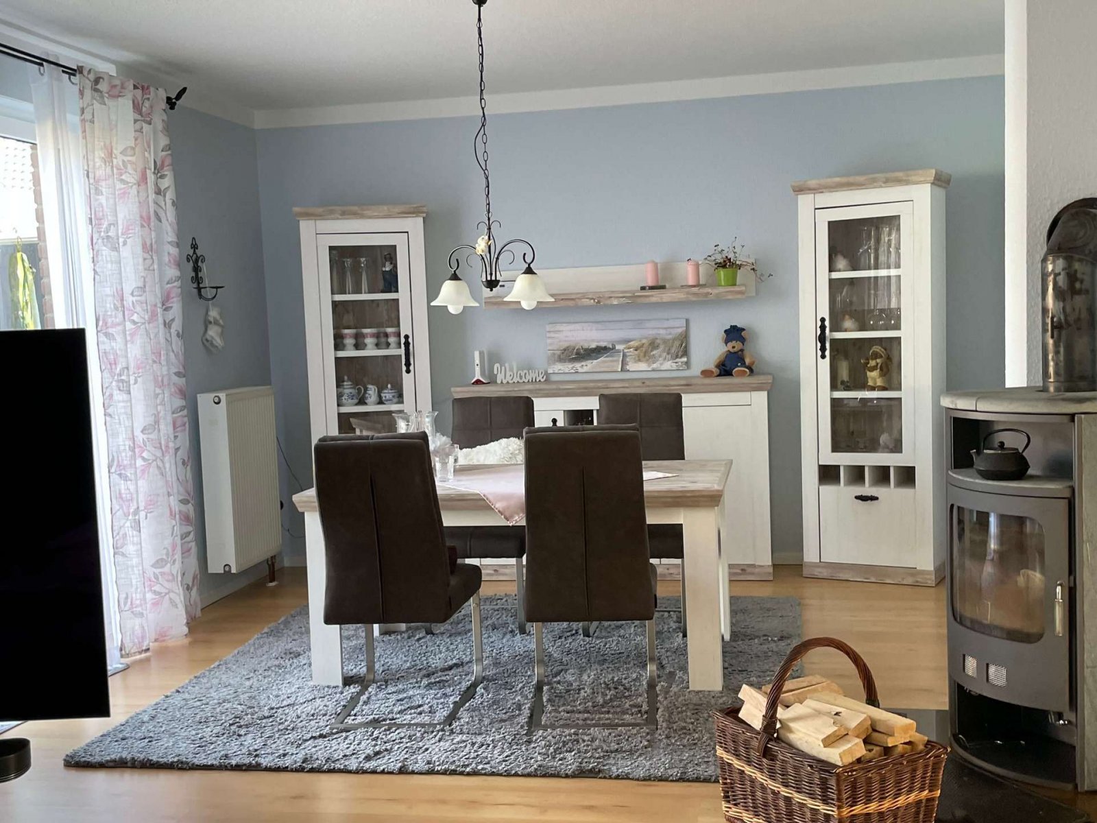 Provisionsfrei für Käufer! Sicher, komfortabel, sonnig: Einfamilienhaus mit Pool & Photovoltaik