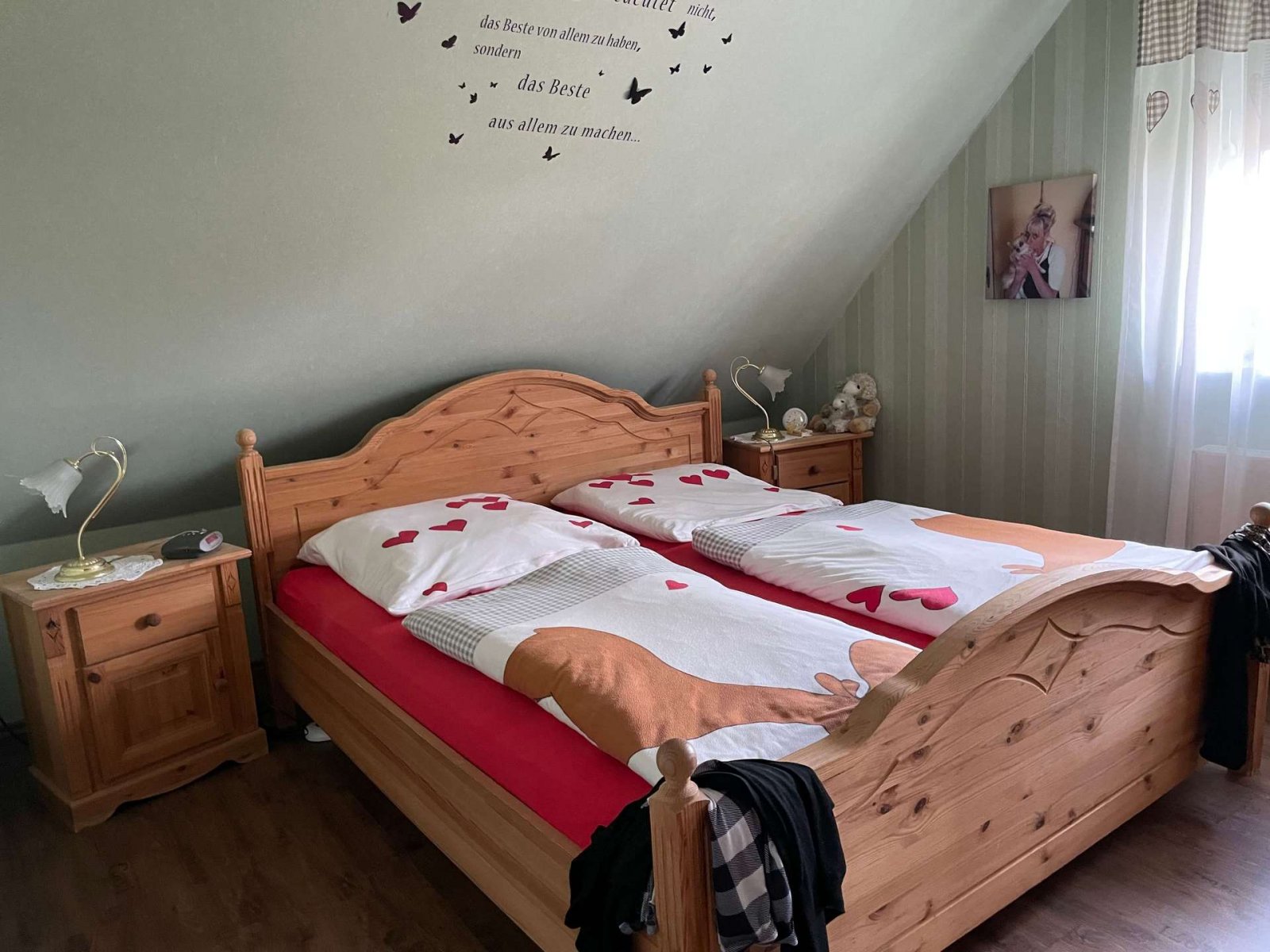 Provisionsfrei für Käufer! Sicher, komfortabel, sonnig: Einfamilienhaus mit Pool & Photovoltaik
