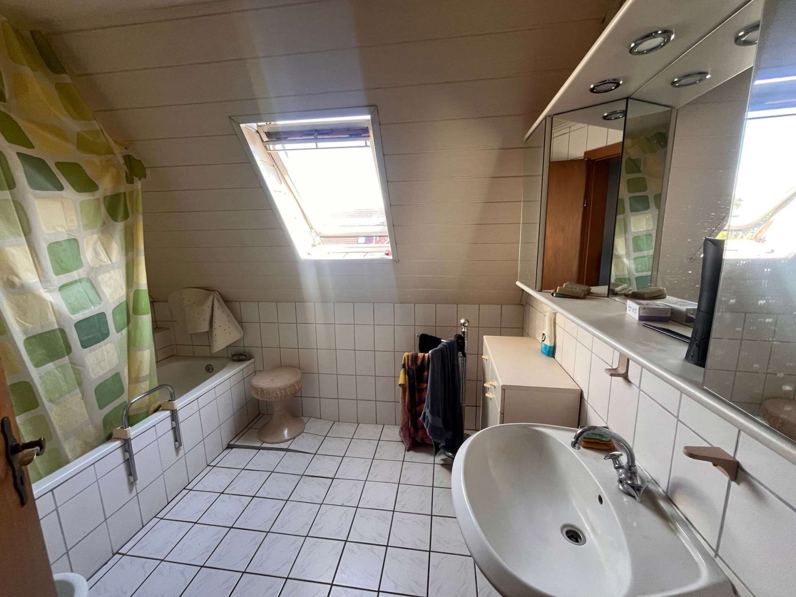 Einfamilienhaus mit Potenzial - Haus mit Herz sucht kreative Hände