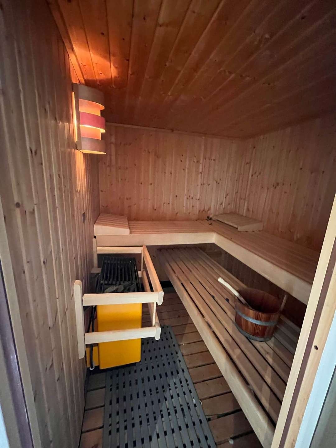 Provisionsfrei für Käufer! Exklusive Villa mit traumhaftem Grundstück an der Ems