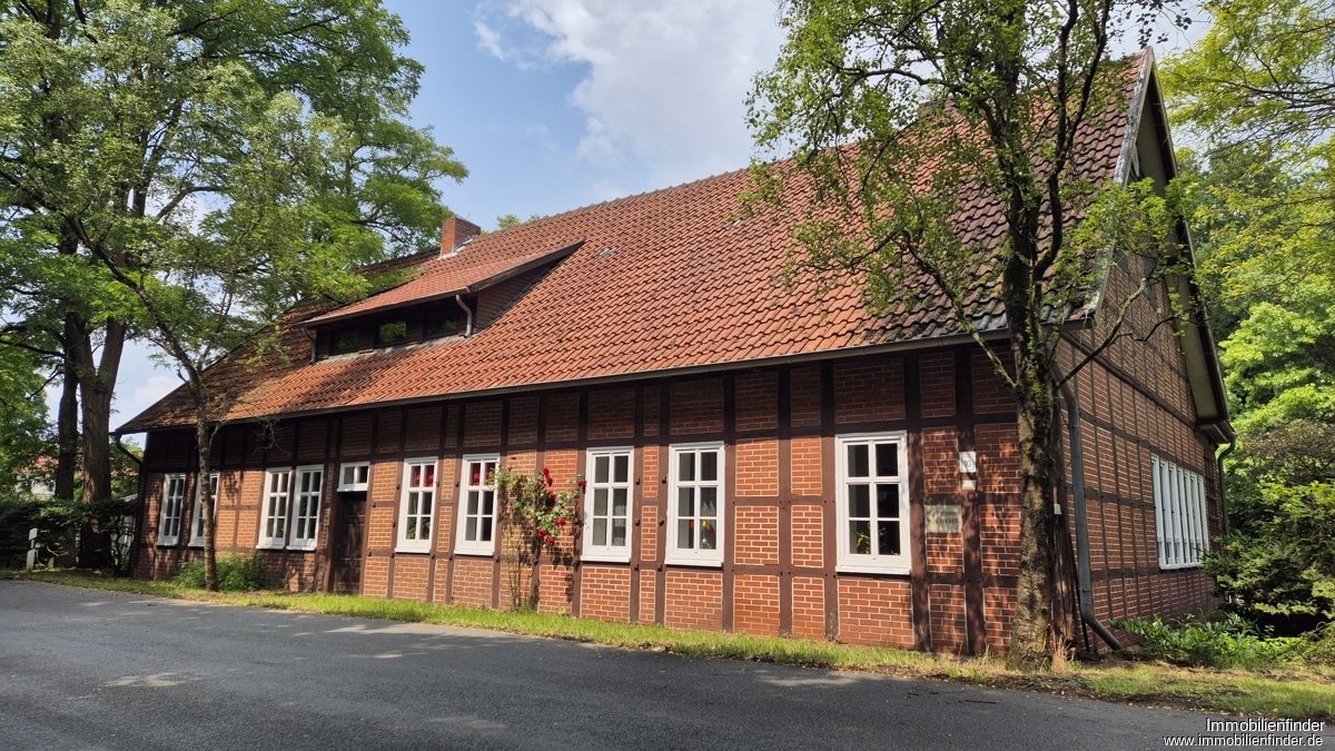 Preis reduziert: Charmantes Fachwerkhaus in Lengerich mit großem Grundstück
