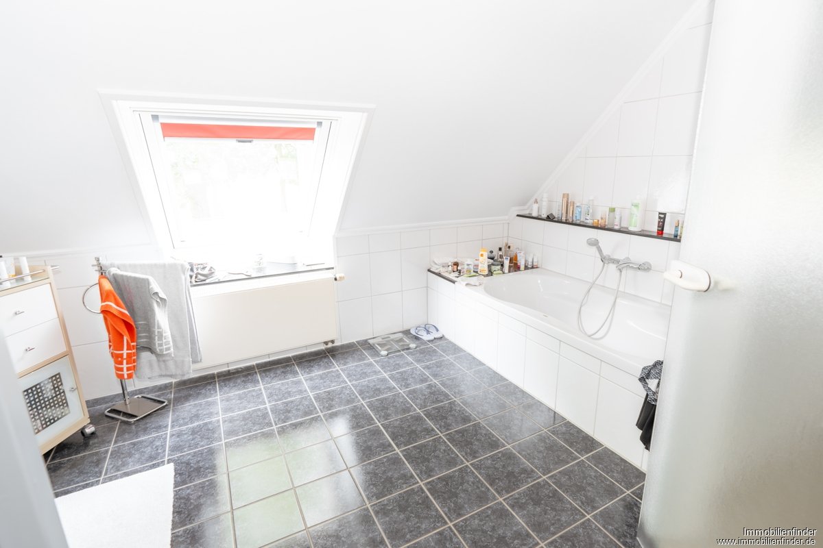 Exklusives Landanwesen bei Lingen – Wohnen, Vermieten & Pferdehaltung perfekt vereint
