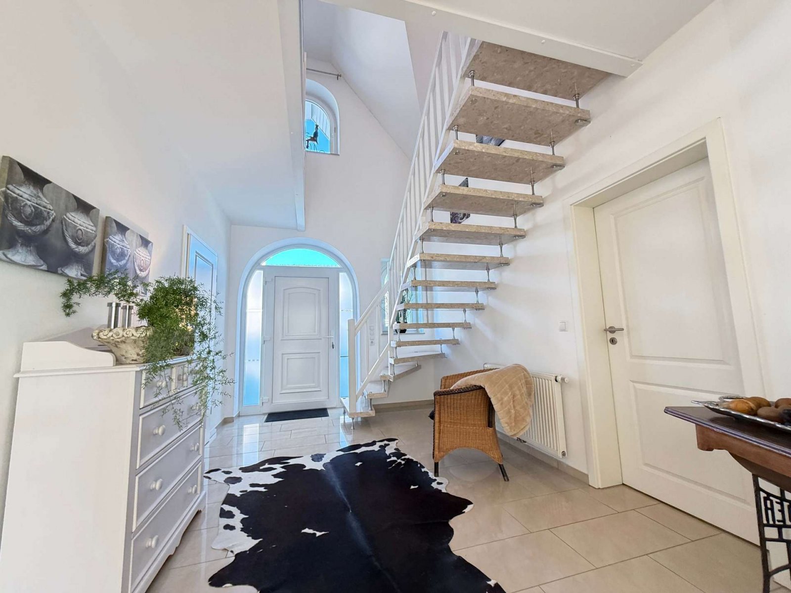 Provisionsfrei für Käufer! Stilvolle Eleganz trifft Wohnqualität – Ihr Traum-Bungalow