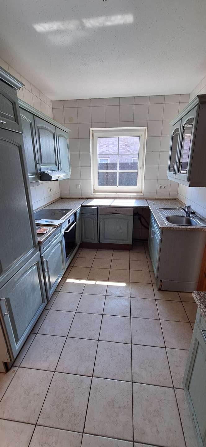 Solide Erdgeschosswohnung mit Garten und Terrasse!