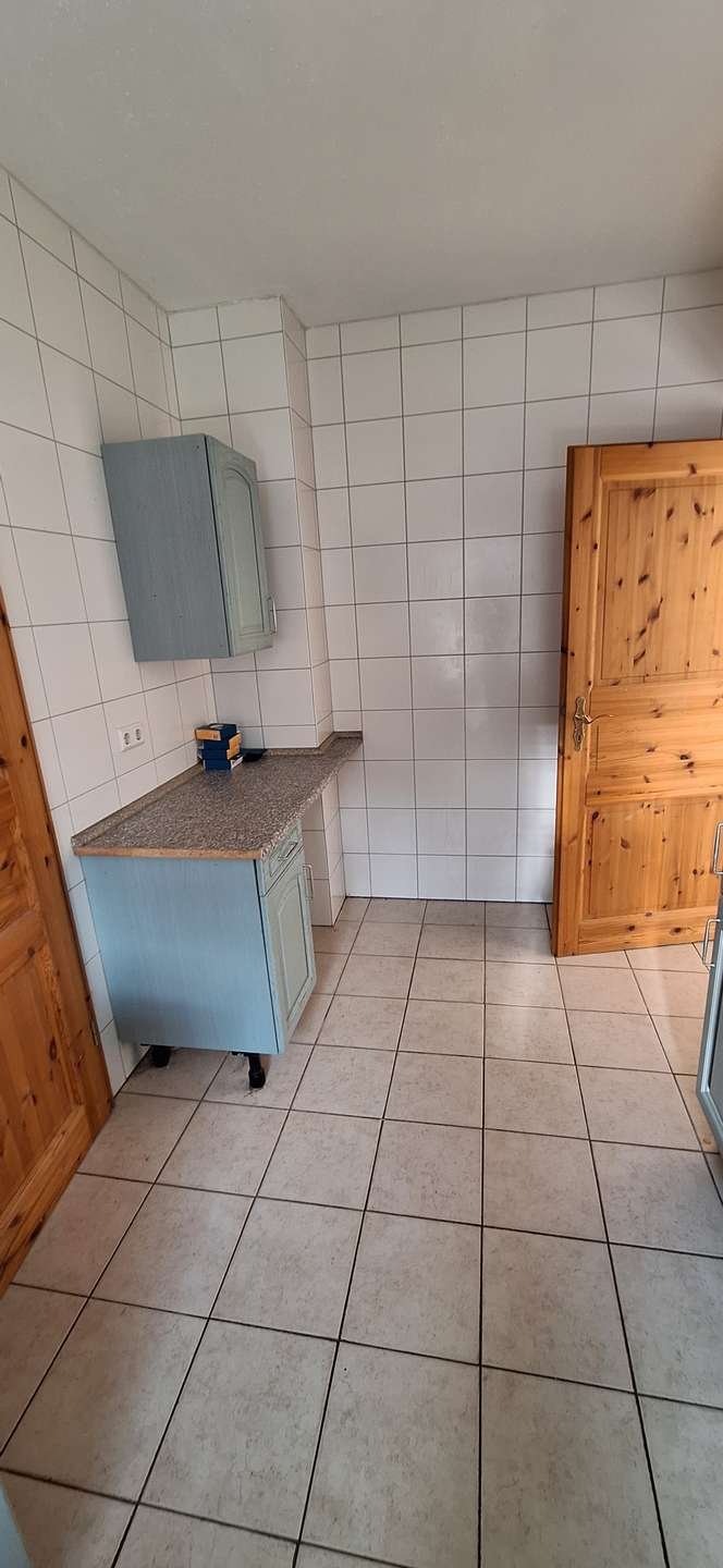 Solide Erdgeschosswohnung mit Garten und Terrasse!