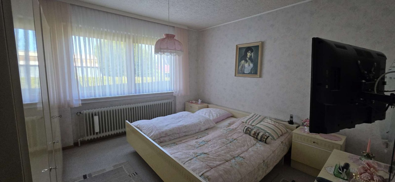 Solides Flachdachhaus mit Gartenidylle in angenehmer Wohnlage