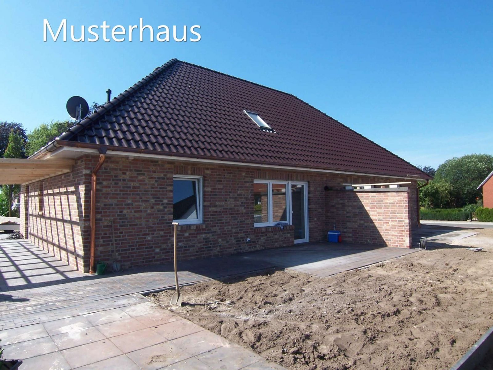 Altengerechter Neubau – Exklusive Doppelhaushälfte  !