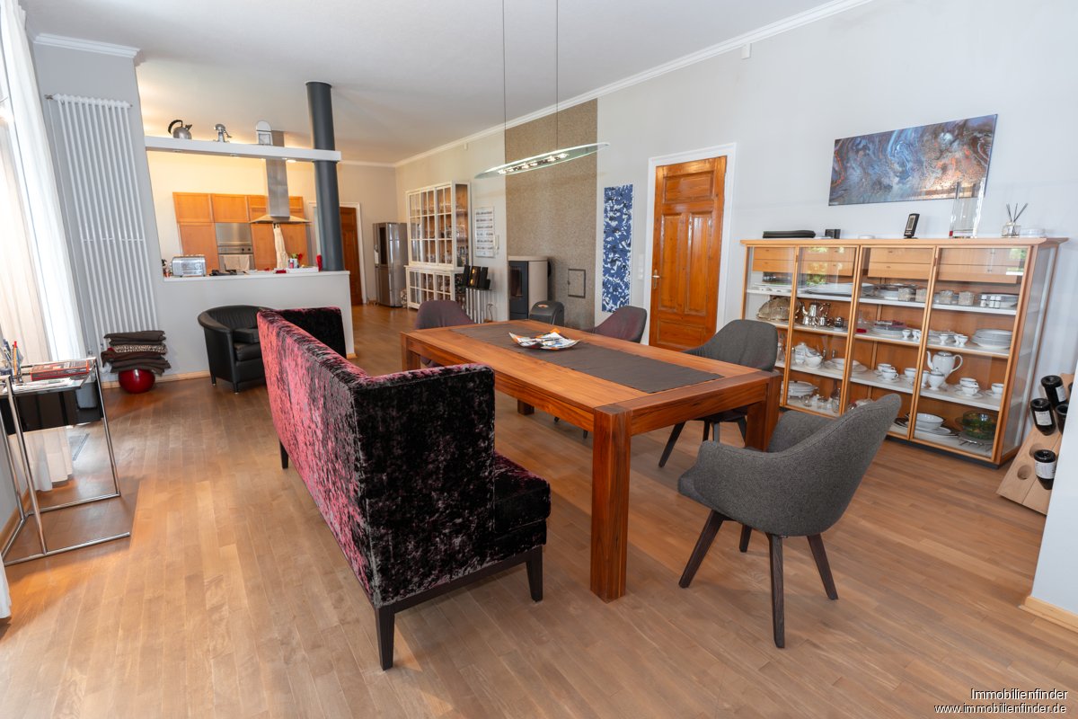 Gutshof mit Stallungen, Außenreitplatz und Paddoks in Lingen - Clusorth-Bramhar