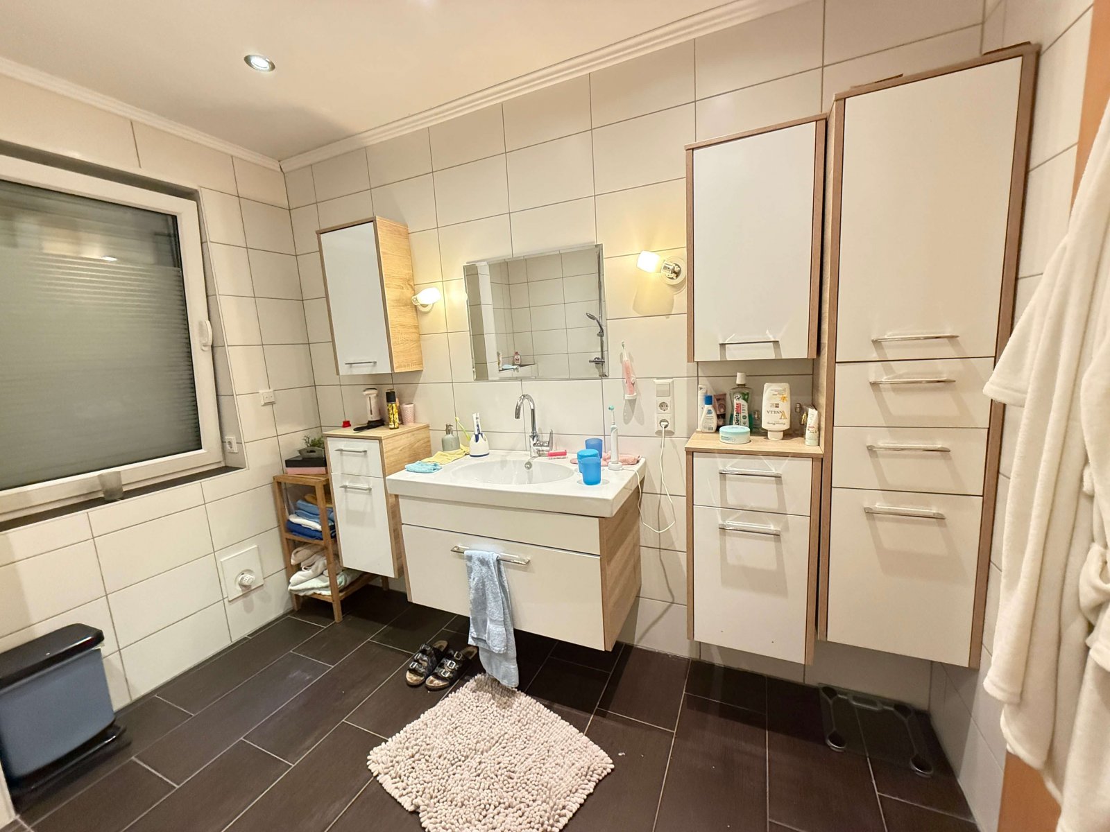 Käufer Provisionsfrei! Wohnen, wo Ruhe und Großzügigkeit sich treffen – großes ZFH in Grenznähe