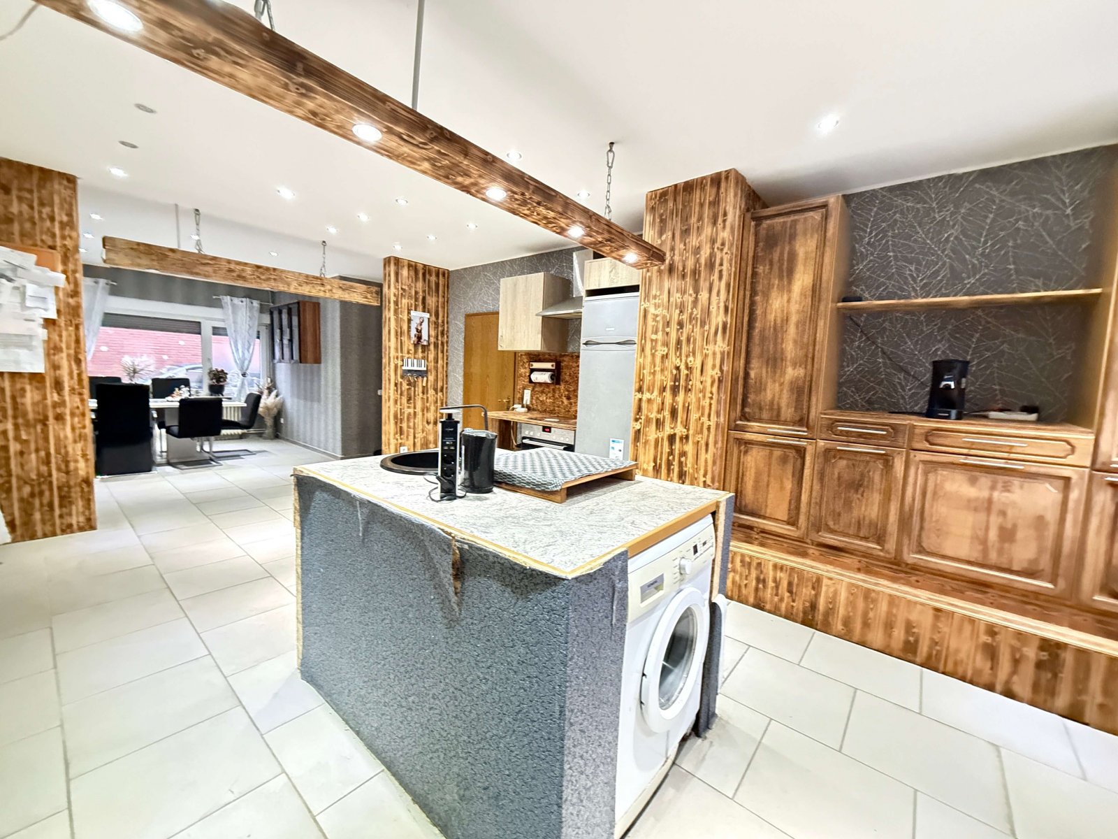 Käufer Provisionsfrei! Mehr Platz für Familie, Leben und Freizeit – Zweifamilienhaus mit ELW