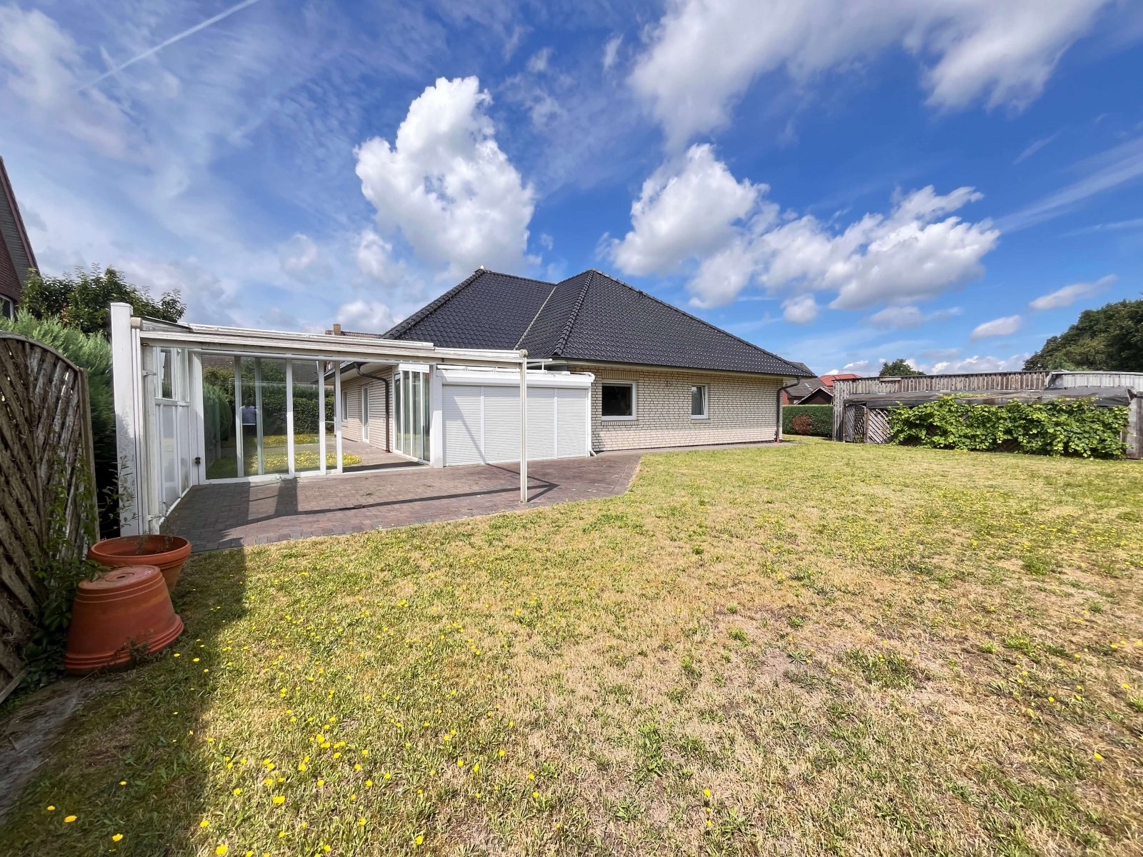 Platz zum Durchatmen! Top Bungalow mit großem Grundstück!