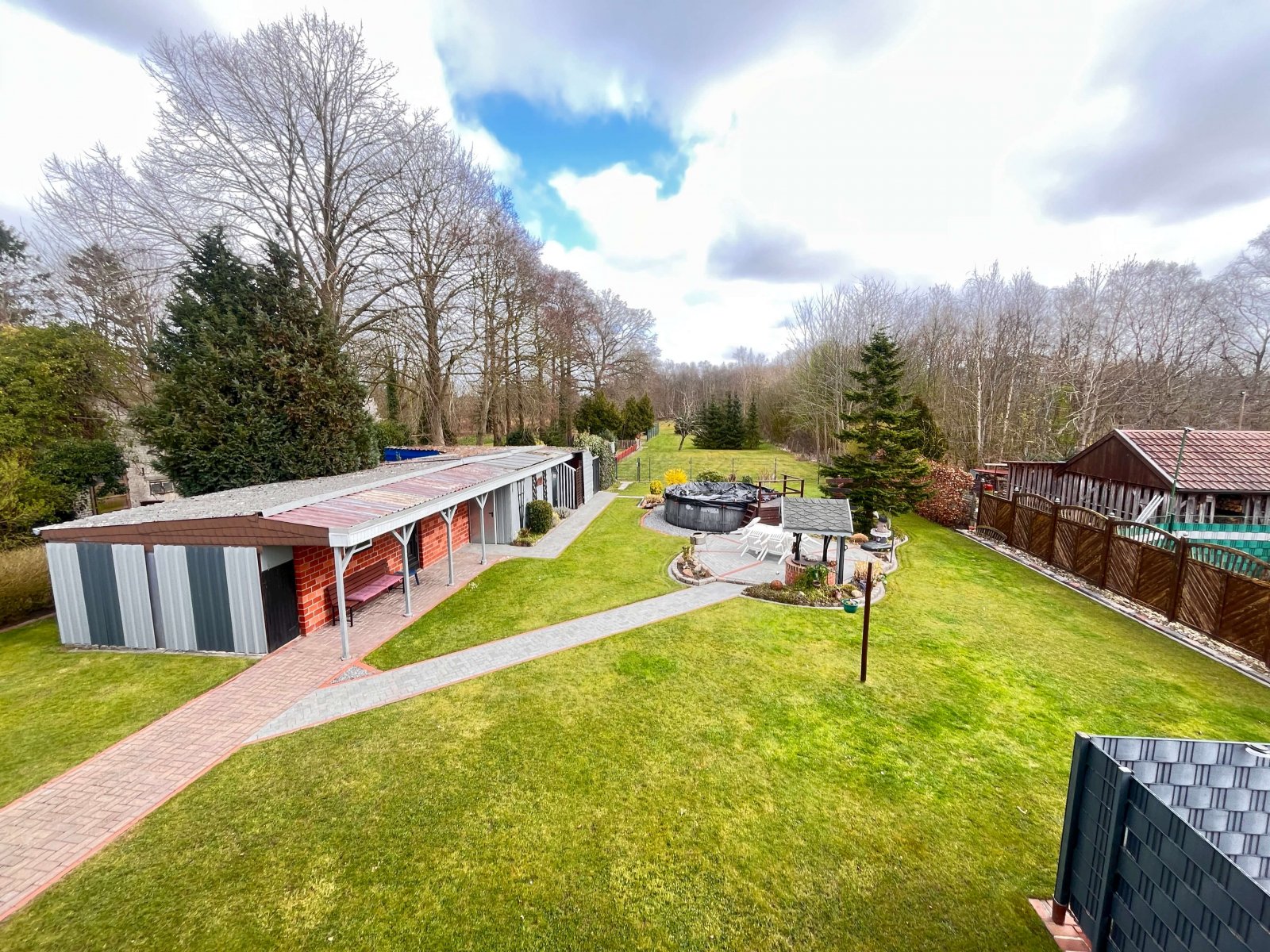 Charmantes Traumhaus – Großzügiges Zweifamilienhaus mit Weitblick und vielen Möglichkeiten!