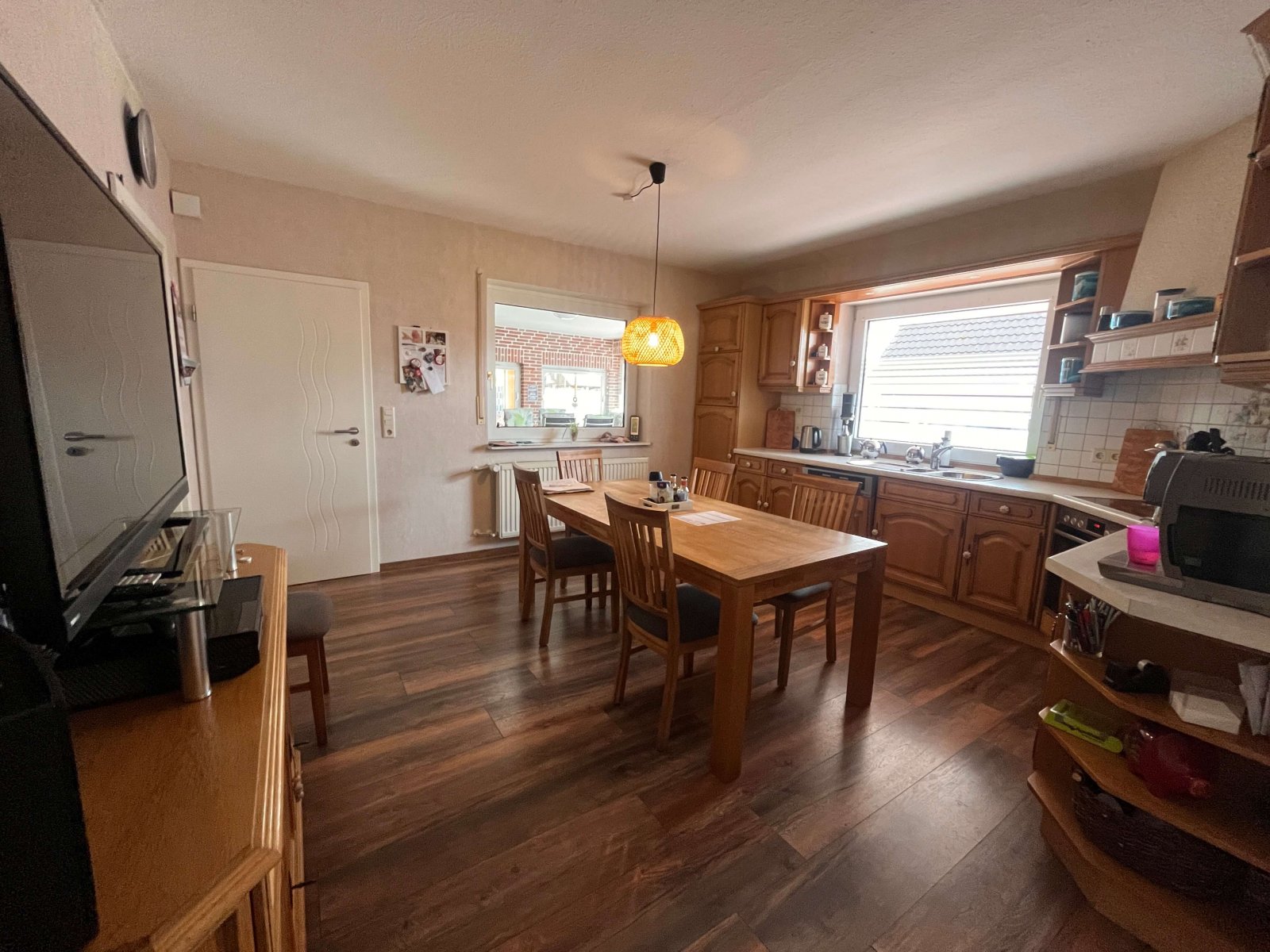 Charmantes Traumhaus – Großzügiges Zweifamilienhaus mit Weitblick und vielen Möglichkeiten!