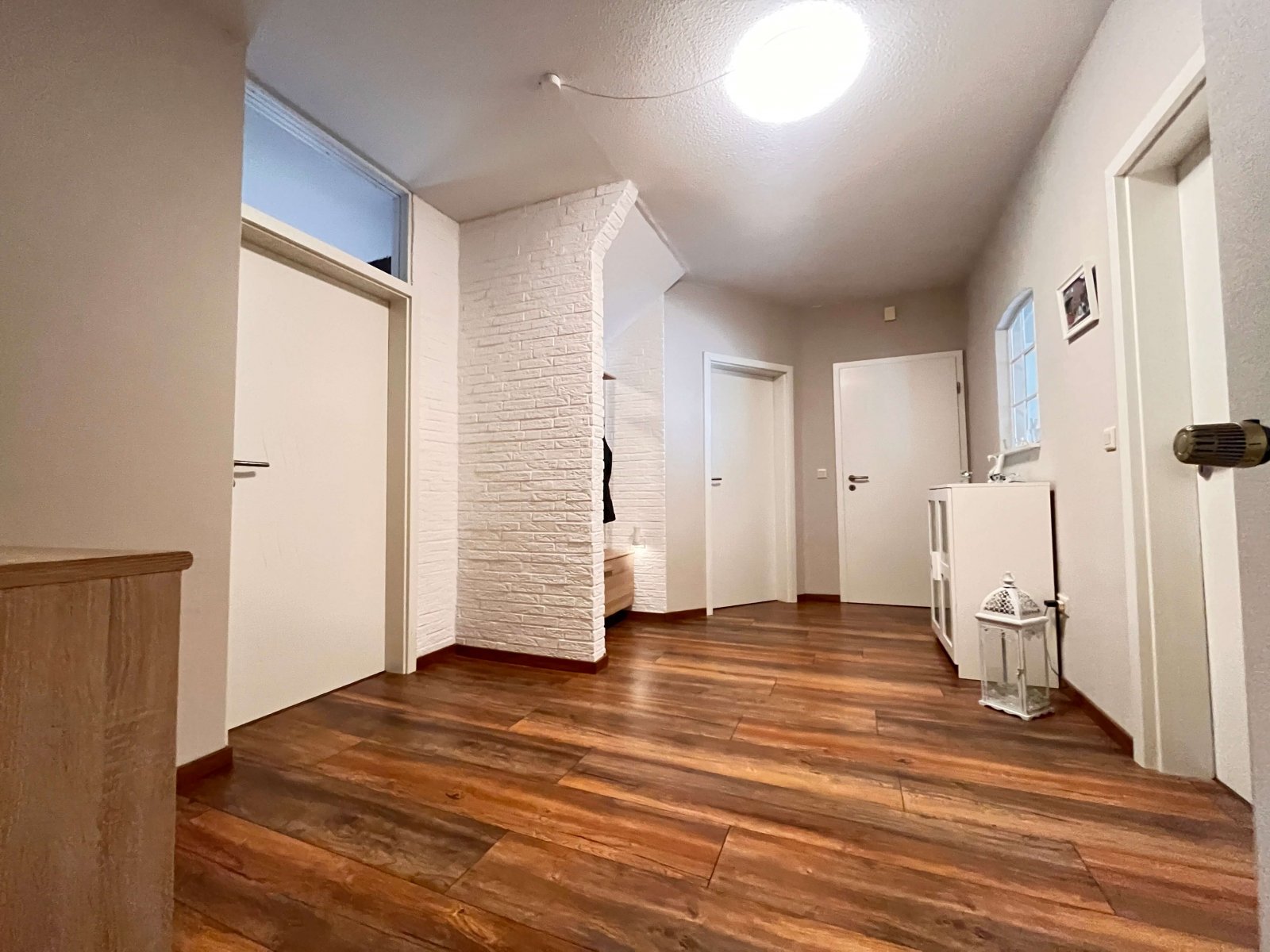 Charmantes Traumhaus – Großzügiges Zweifamilienhaus mit Weitblick und vielen Möglichkeiten!