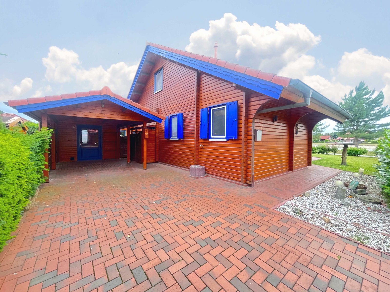 Traumhaft leben am Wasser: Ihr Rückzugsort mit Urlaubsfeeling