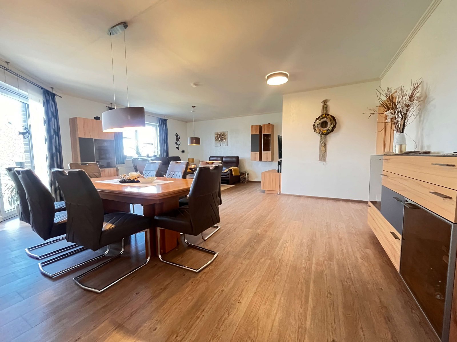 Idylle trifft auf Komfort – Ihr Traumhaus in Neurhede wartet auf Sie!