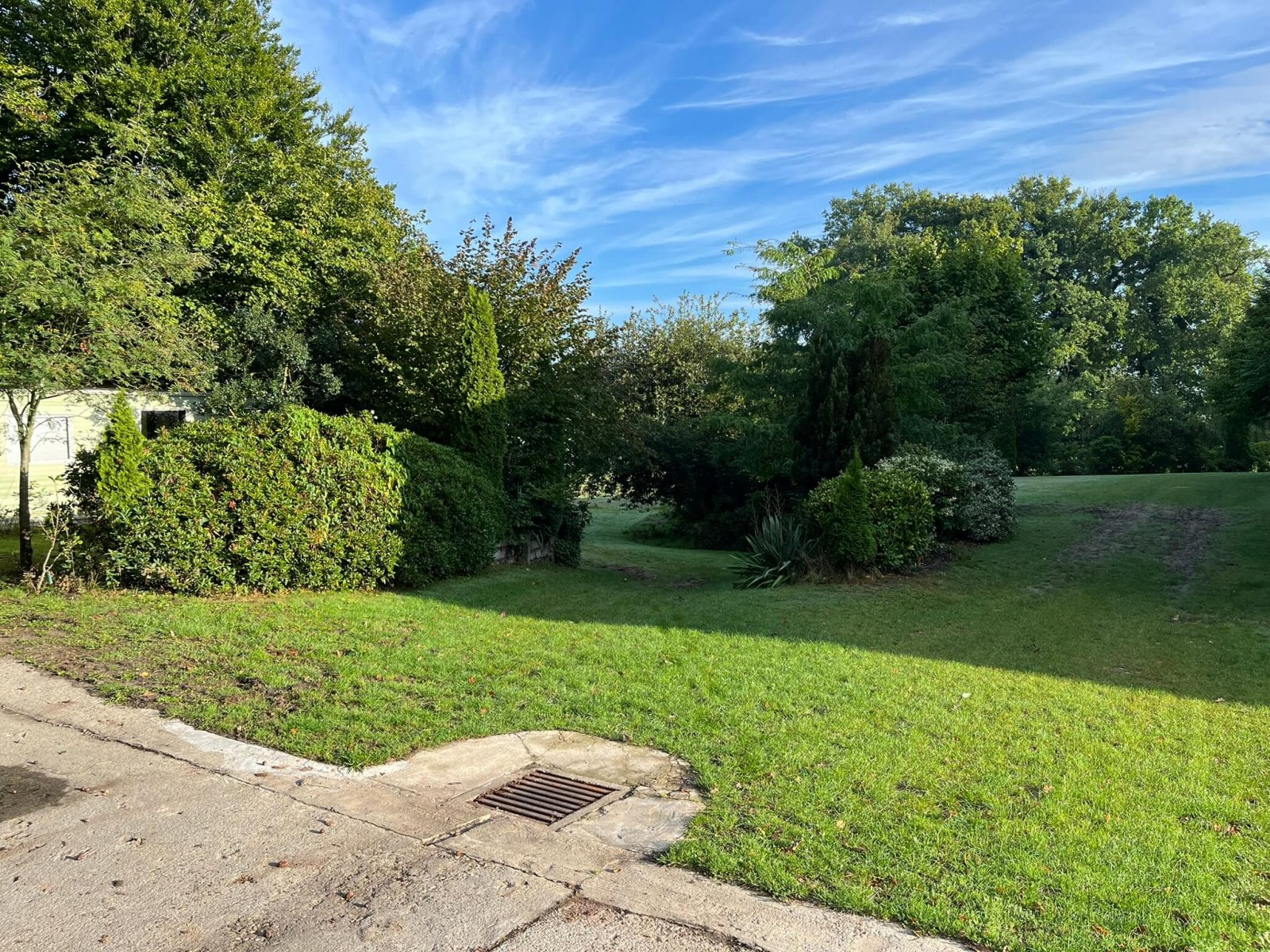 Ein Eldorado für Pferdesportler - Weitläufiges Anwesen mit Reithalle, Stallungen und PV-Anlage!