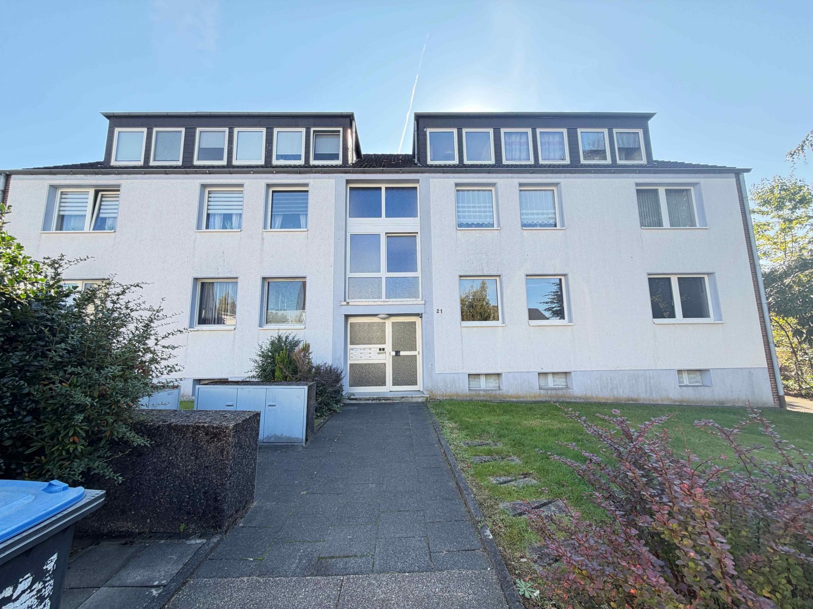 Gepflegte Wohnanlage mit 9 WE in Langenfeld – top vermietet, top Zustand, beste Lage