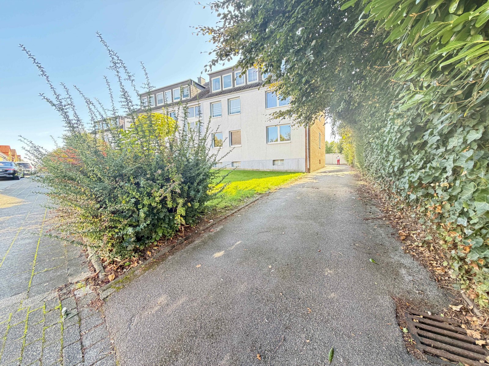 Gepflegte Wohnanlage mit 9 WE in Langenfeld – top vermietet, top Zustand, beste Lage