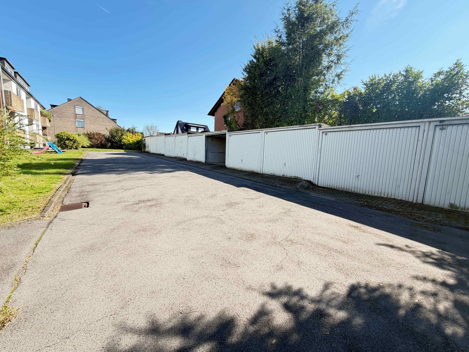 Gepflegte Wohnanlage mit 9 WE in Langenfeld – top vermietet, top Zustand, beste Lage