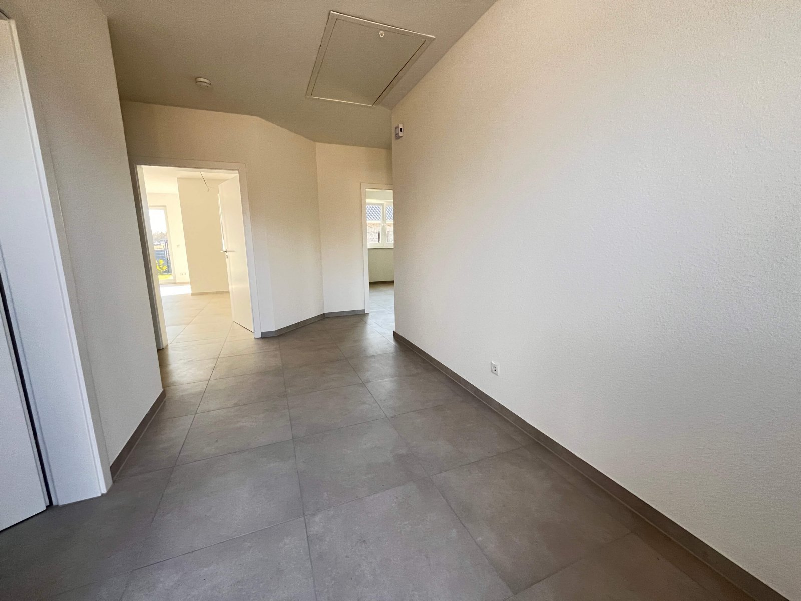 Leben am See – Neubau-Bungalow mit Wohlfühlgarantie!