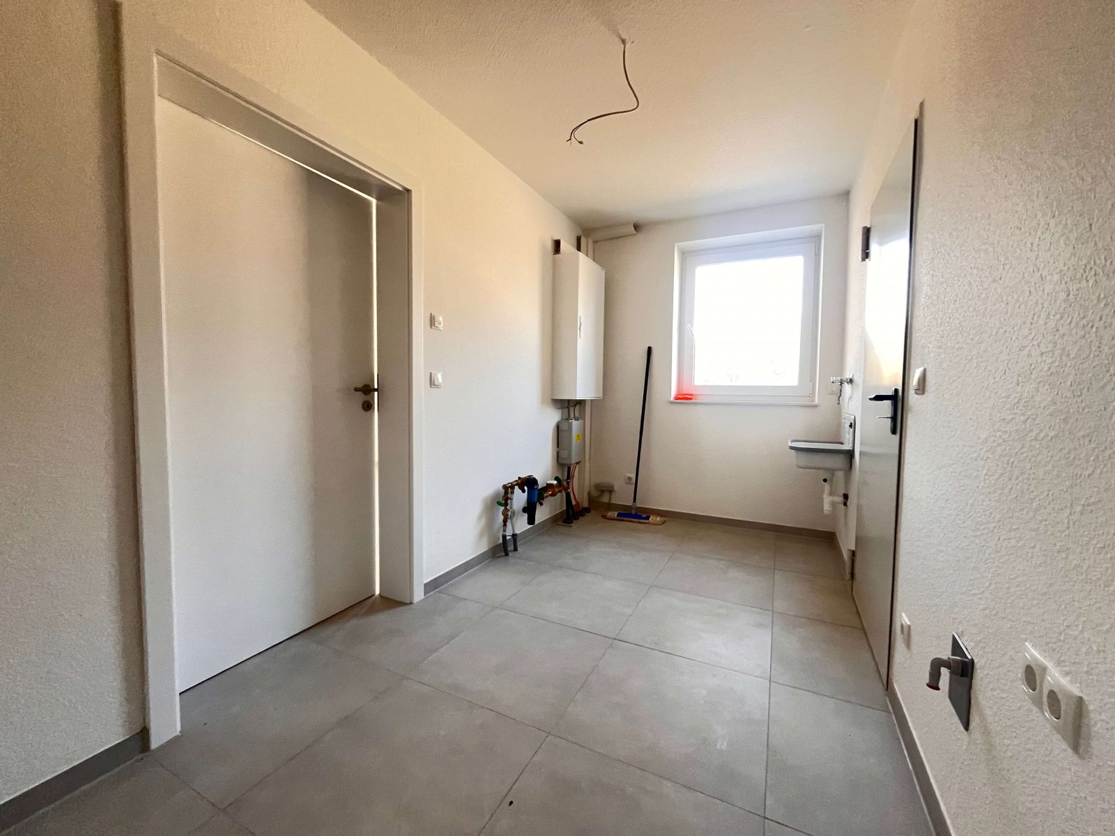 Leben am See – Neubau-Bungalow mit Wohlfühlgarantie!