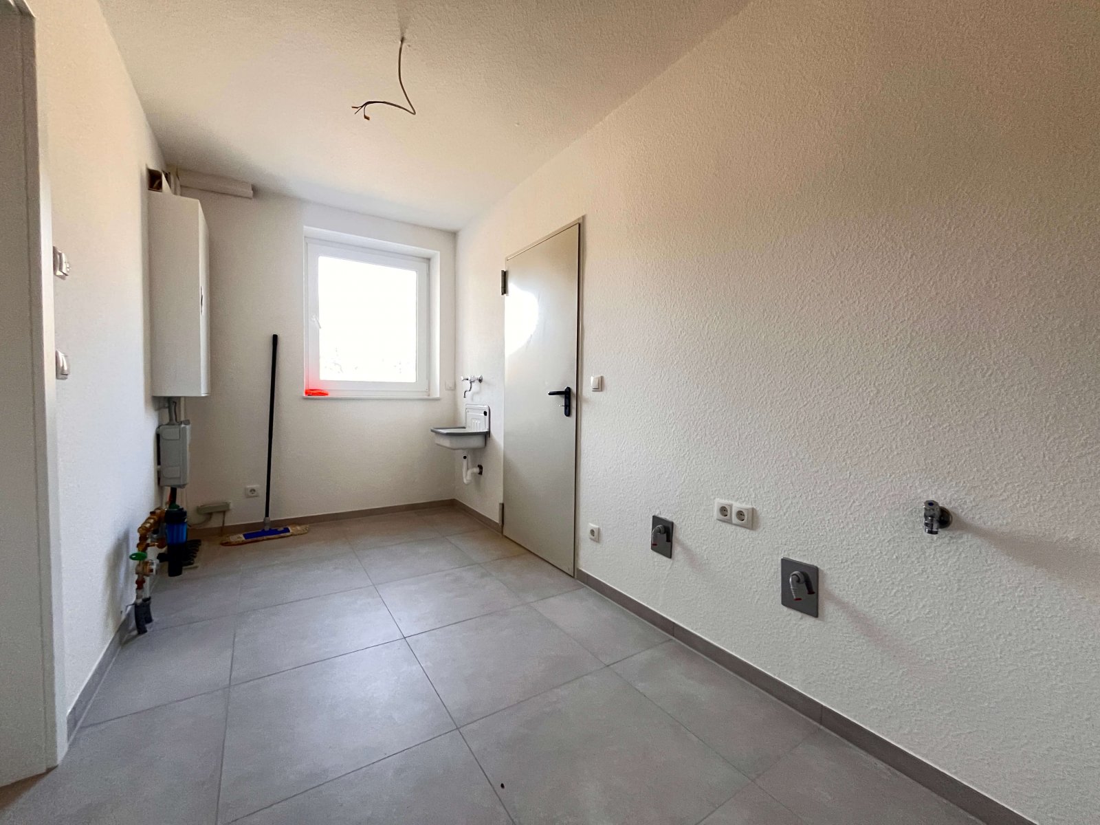 Leben am See – Neubau-Bungalow mit Wohlfühlgarantie!