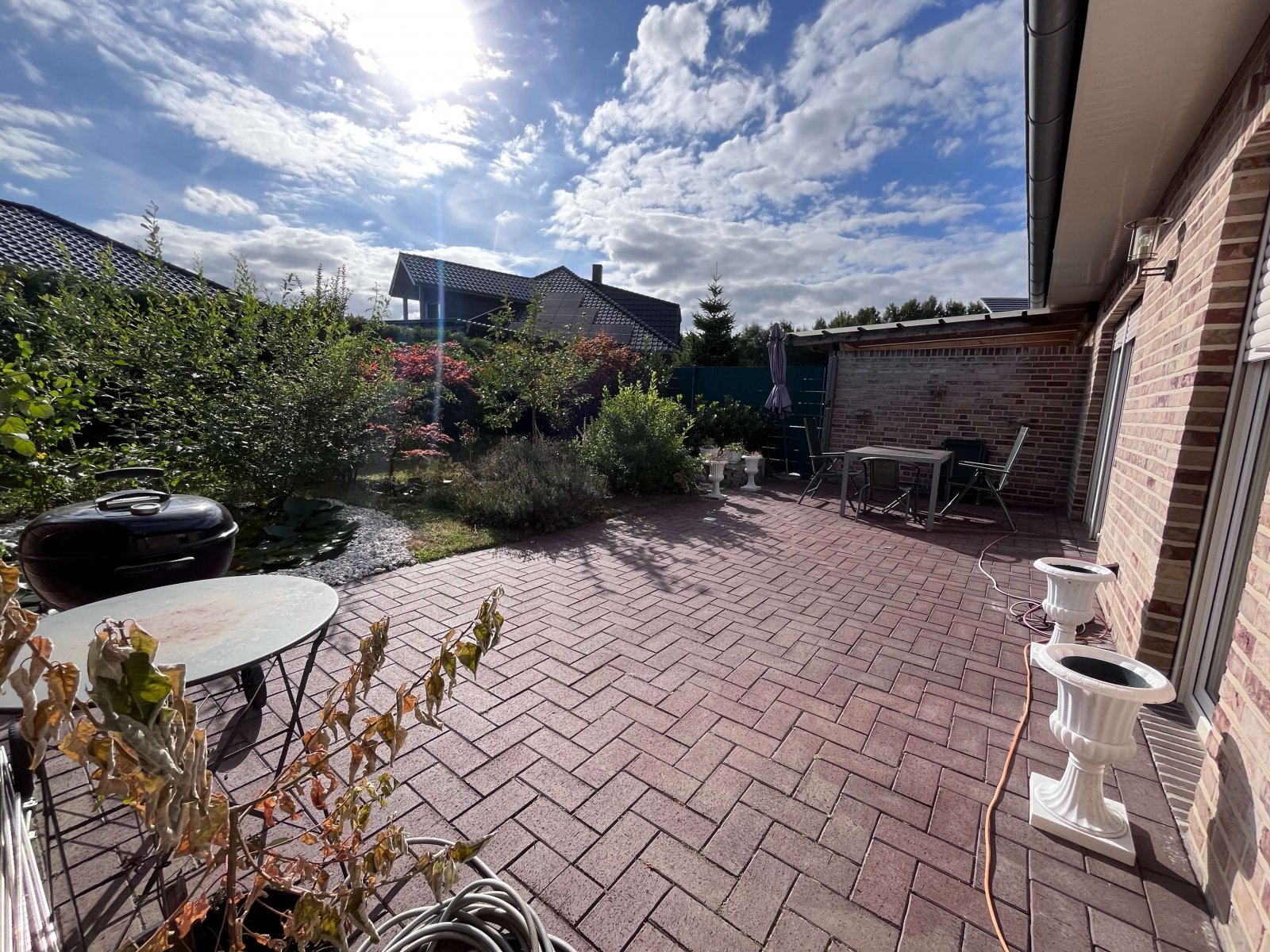 Wohlfühlen leicht gemacht – moderne Bungalow-DHH in Toplage von Lathen