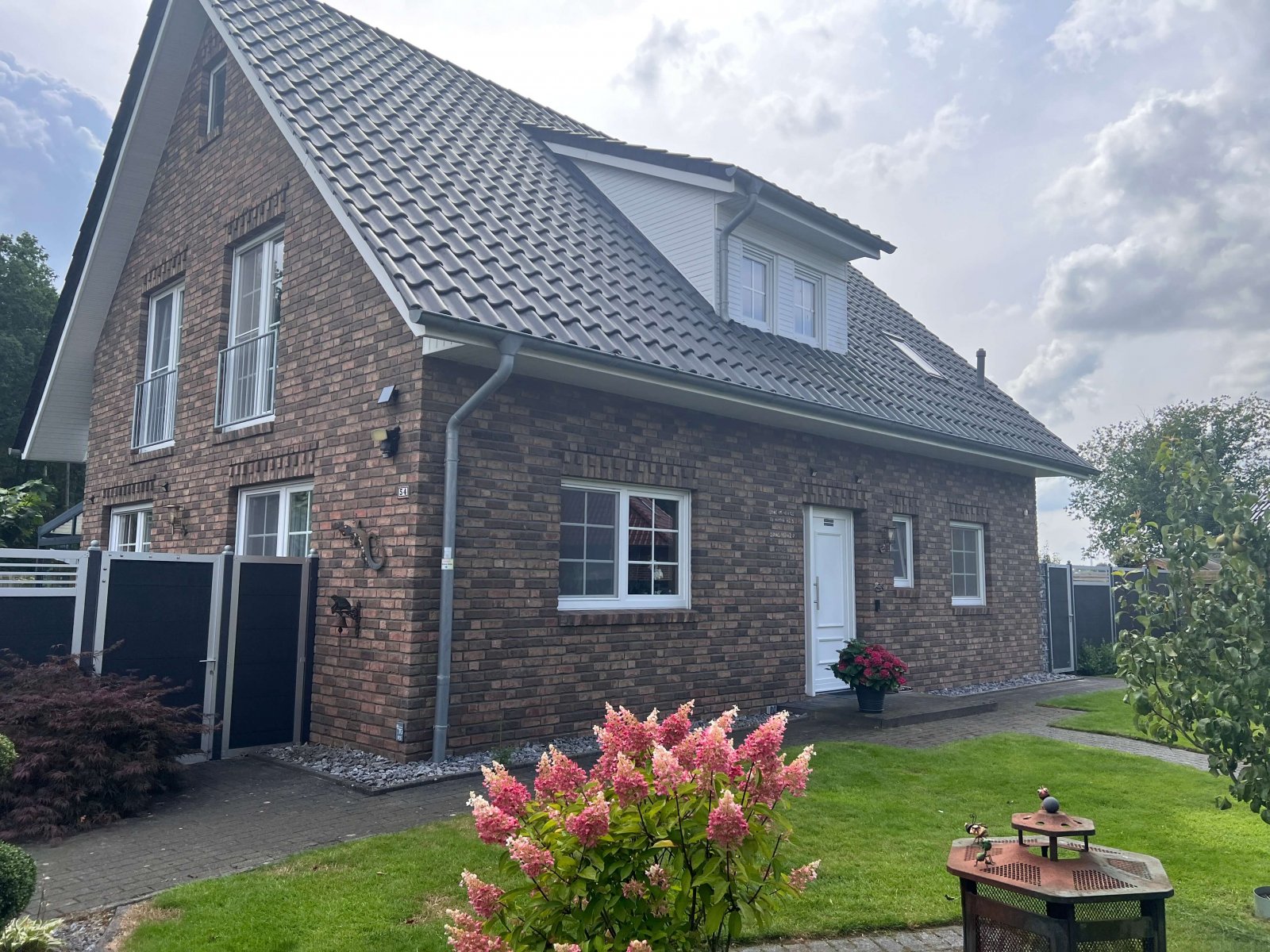 Idyllisches Domizil für schöne Momente - Rückzugsort im Grünen