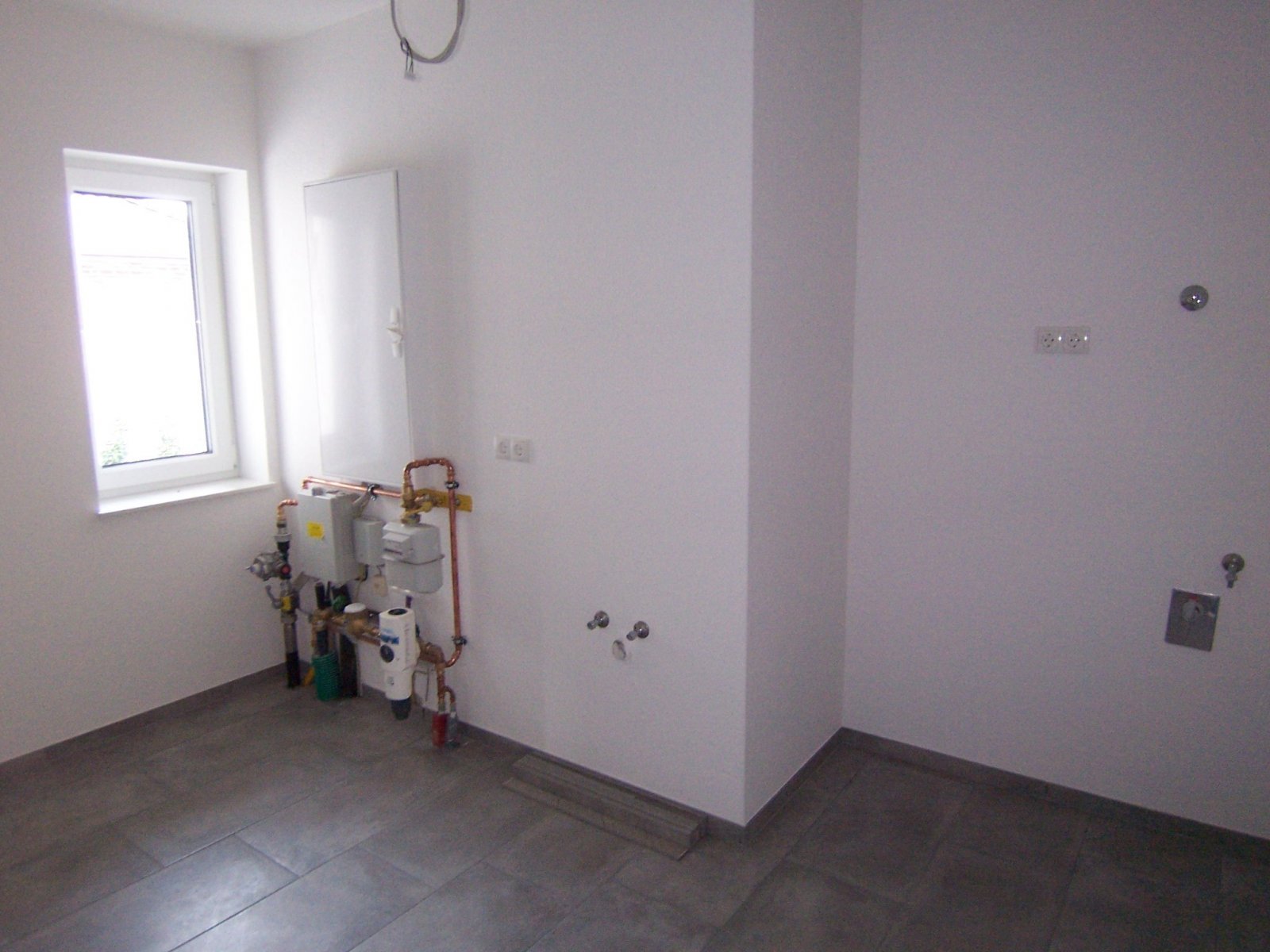 Ankommen, Wohlfühlen, Zuhause sein – Ihr Neubau-Walmdachbungalow zum Verlieben