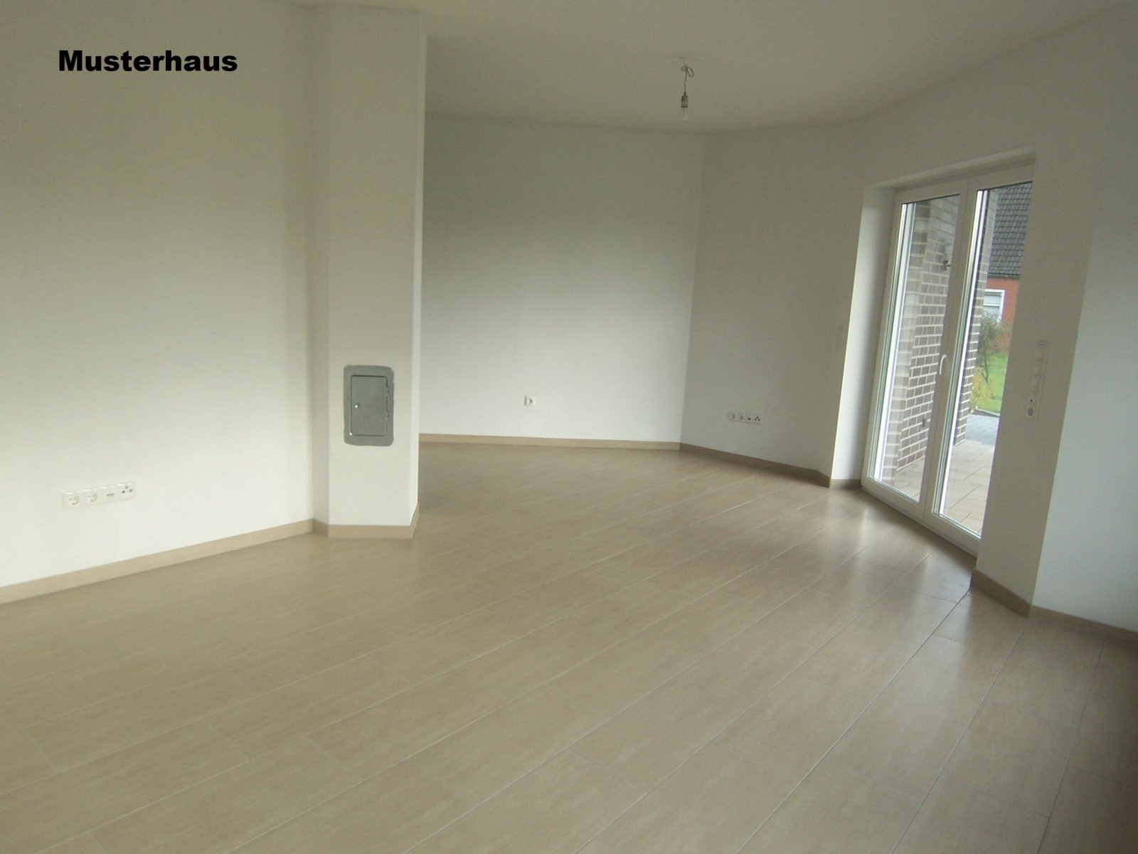 Moderner Edel-Bungalow in ruhiger Wohnlage!