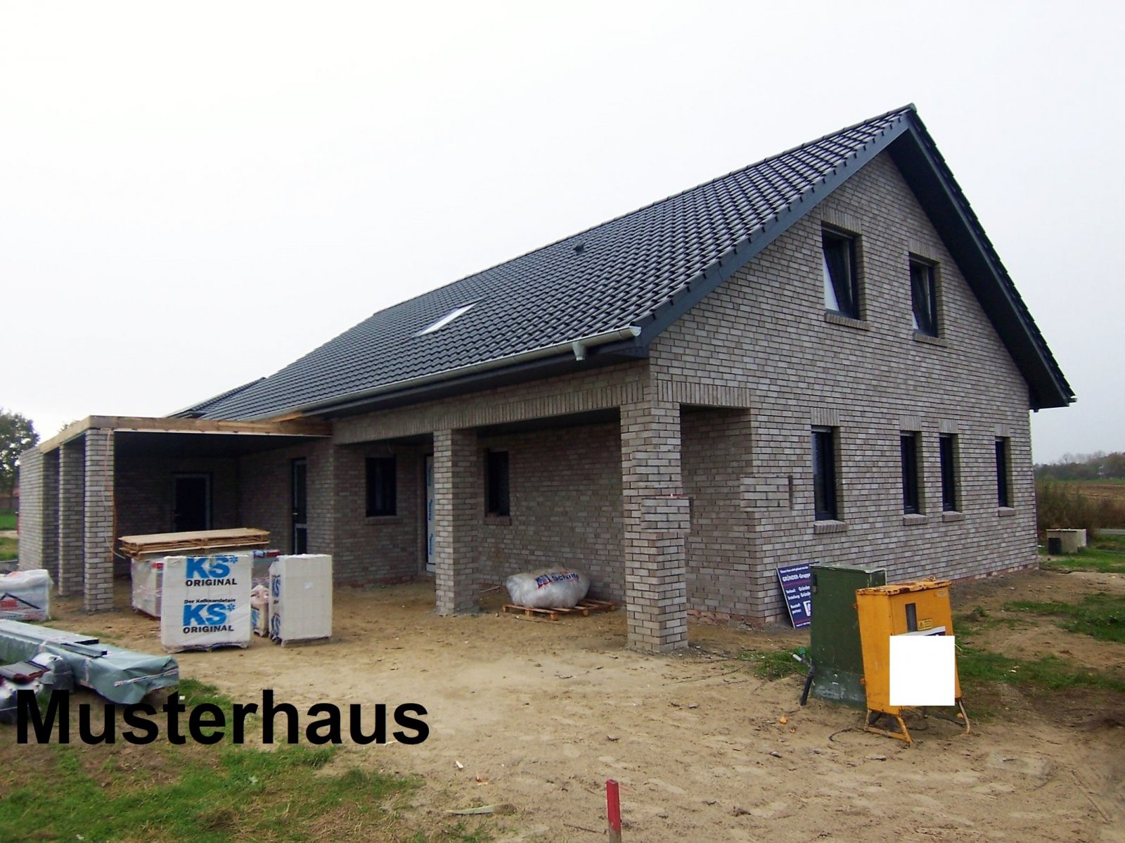 Exklusiver Neubau – Satteldachbungalow 