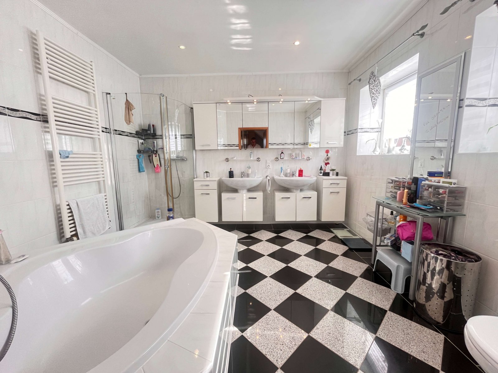 Käufer Provisionsfrei! Charmantes Einfamilienhaus mit viel Platz zum Leben!