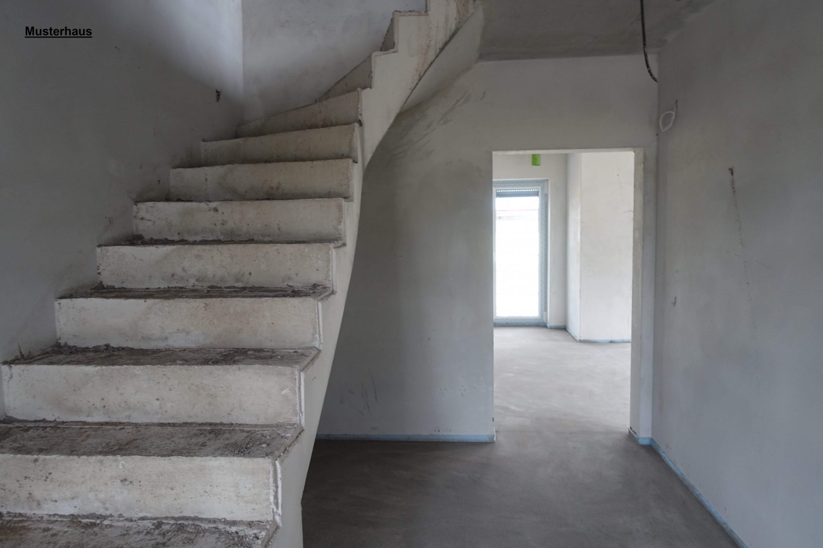 Exklusiver Neubau - Einfamilienhaus im modernem Baustil