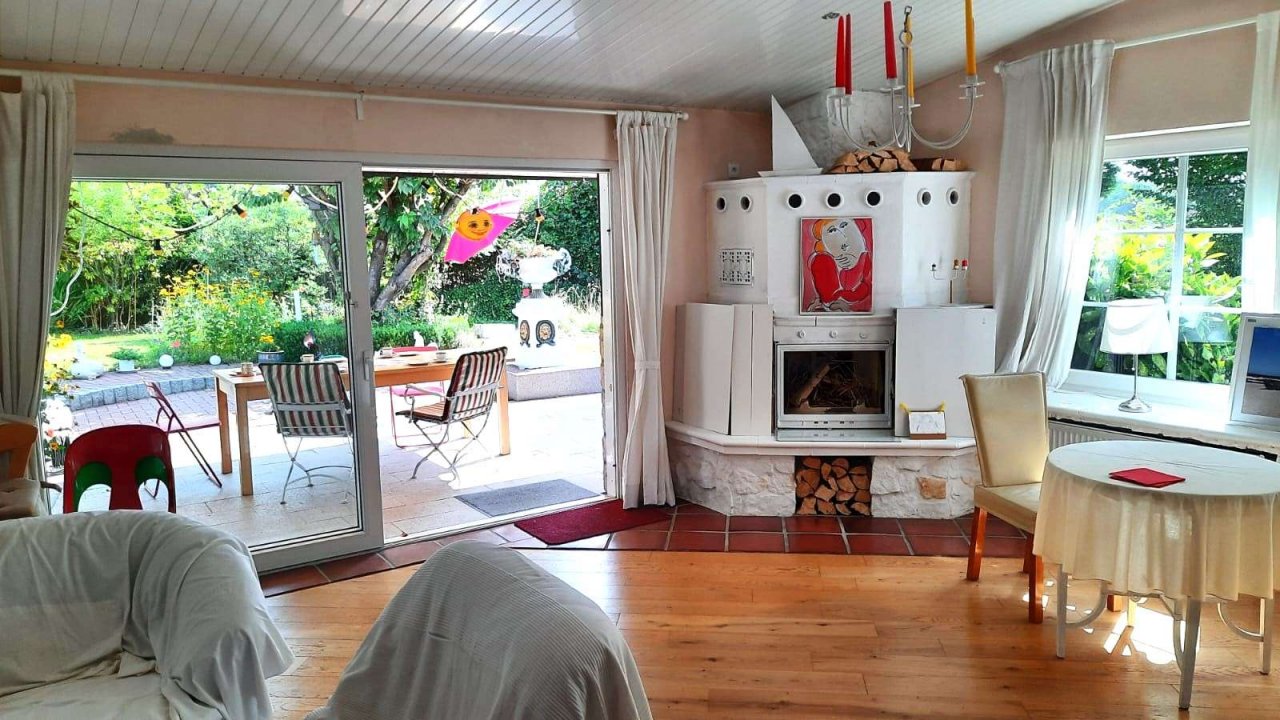 Wohnzimmer mit Kamin Wohnzimmer mit Kamin
