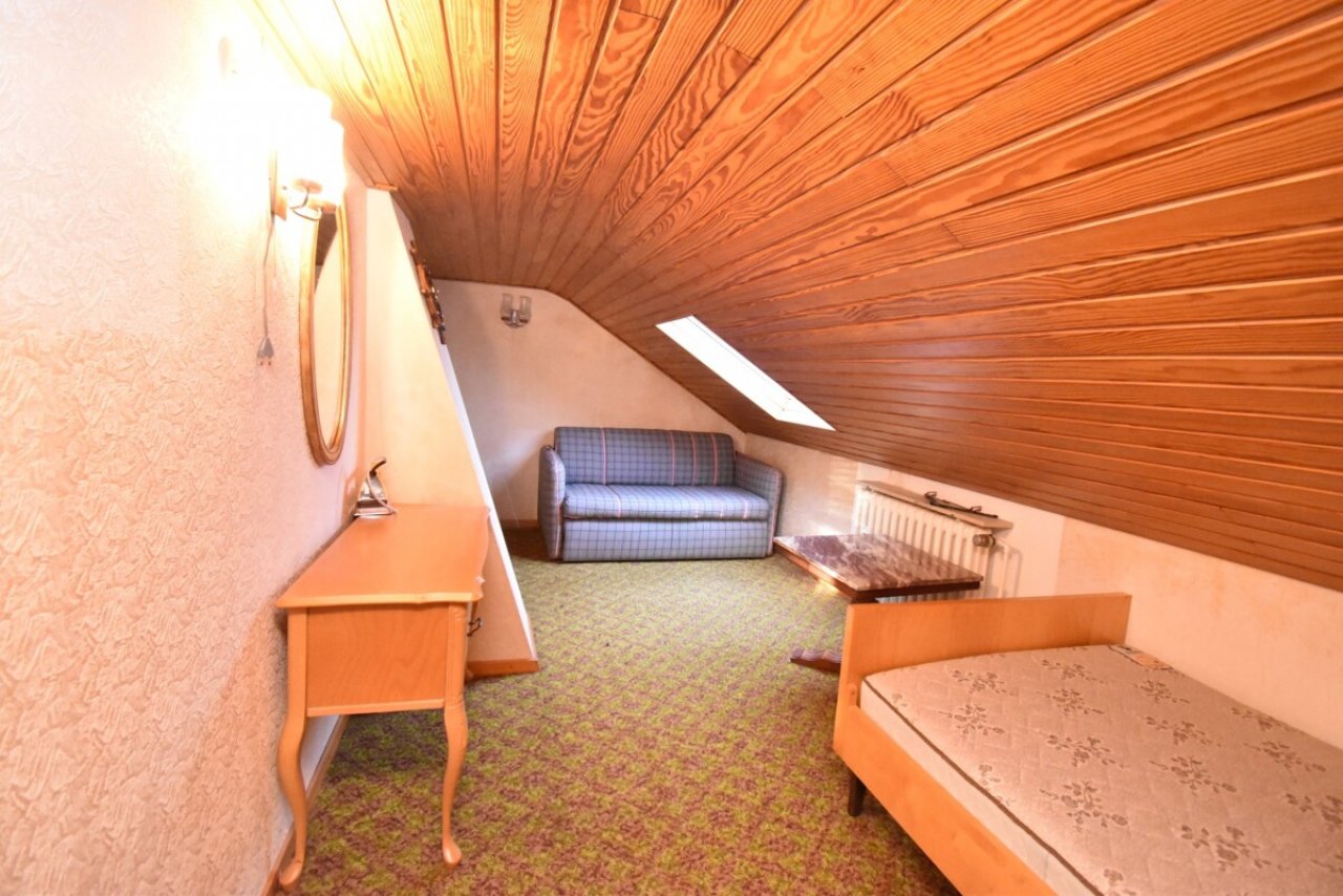 ausgebauter Dachboden: Raum 2 ausgebauter Dachboden: Raum 2