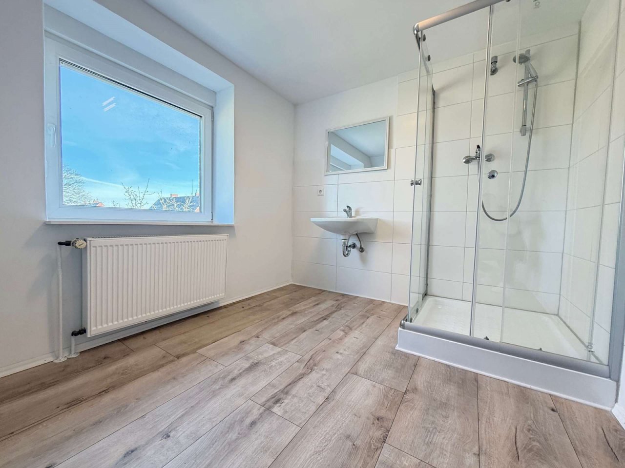 Duschbad OG 2025 renoviert Duschbad OG 2025 renoviert