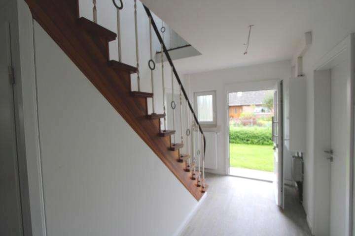 Eingang/Treppenhaus Eingang/Treppenhaus