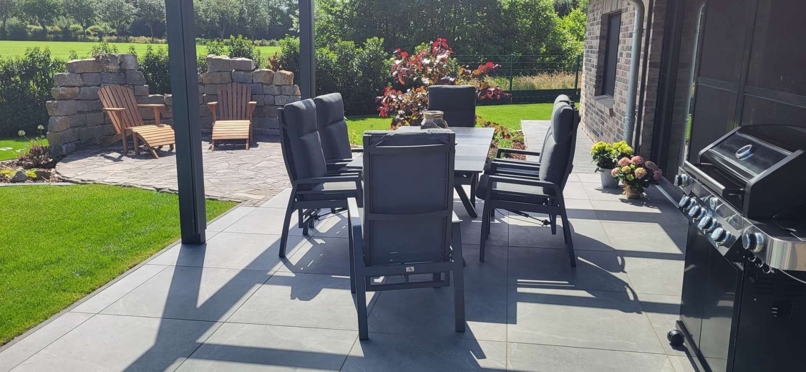 Terrasse hinten