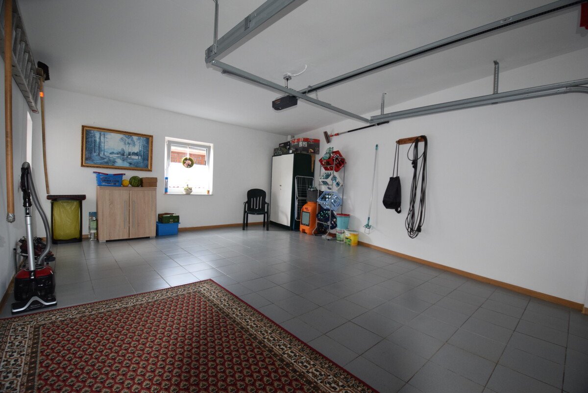 Garage Garage