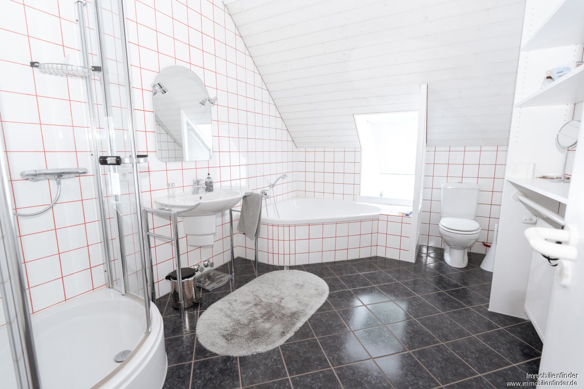 2. Badezimmer Haupthaus