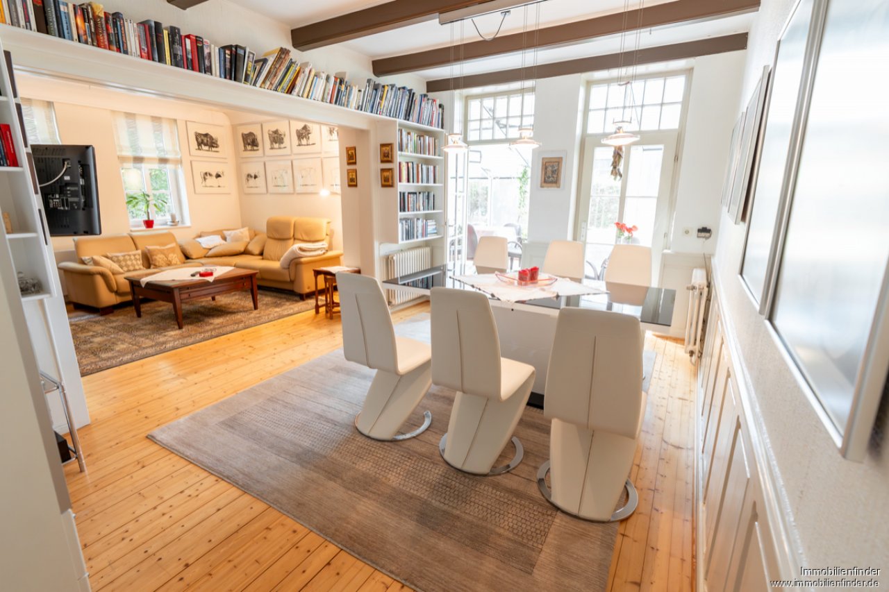 Wohn- und Esszimmer