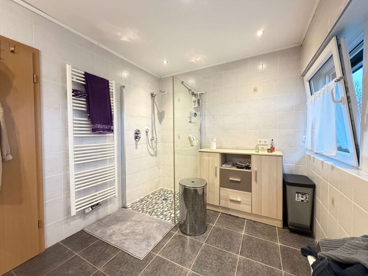Badezimmer DG Badezimmer DG