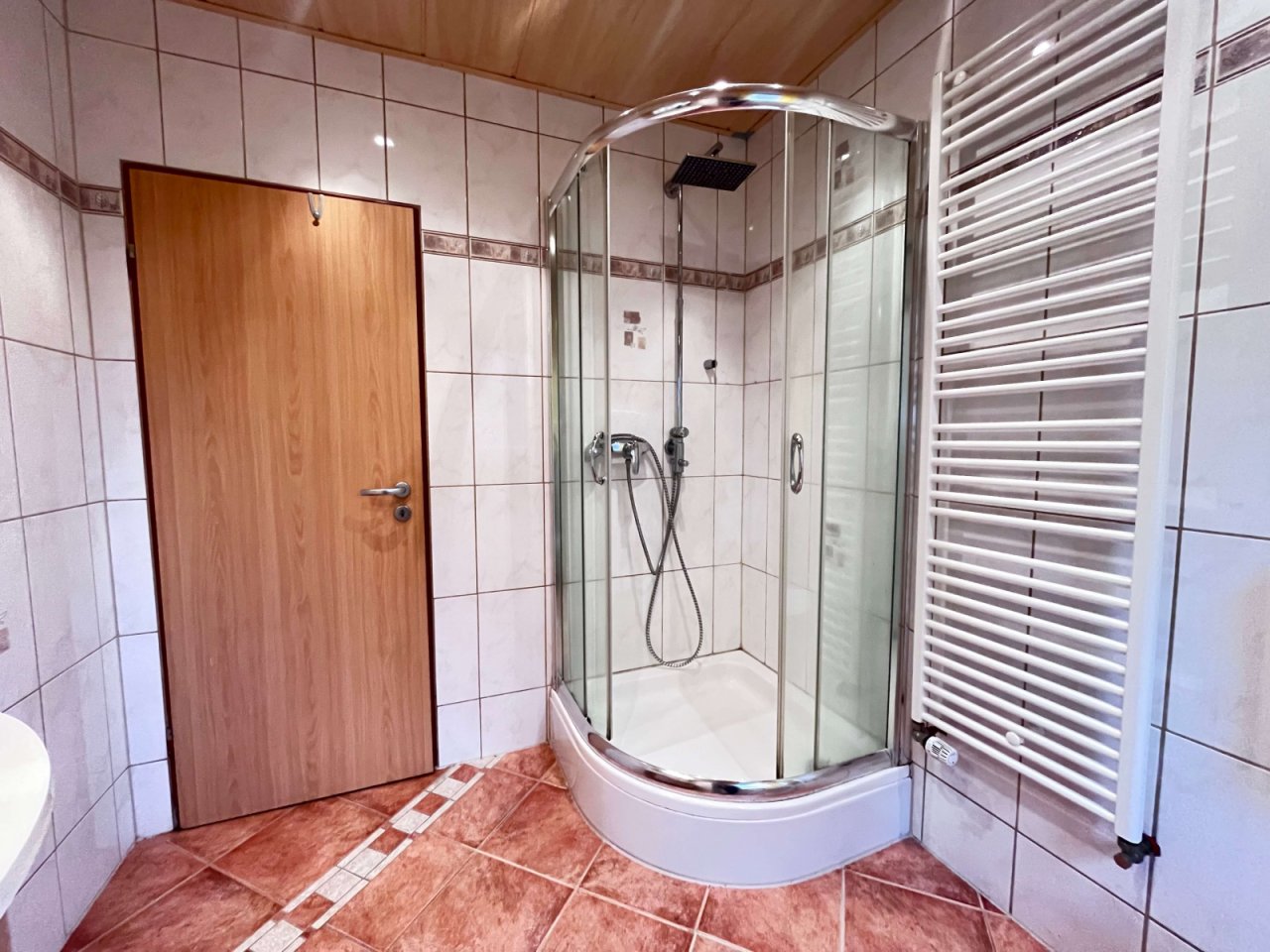 Badezimmer EG Badezimmer EG