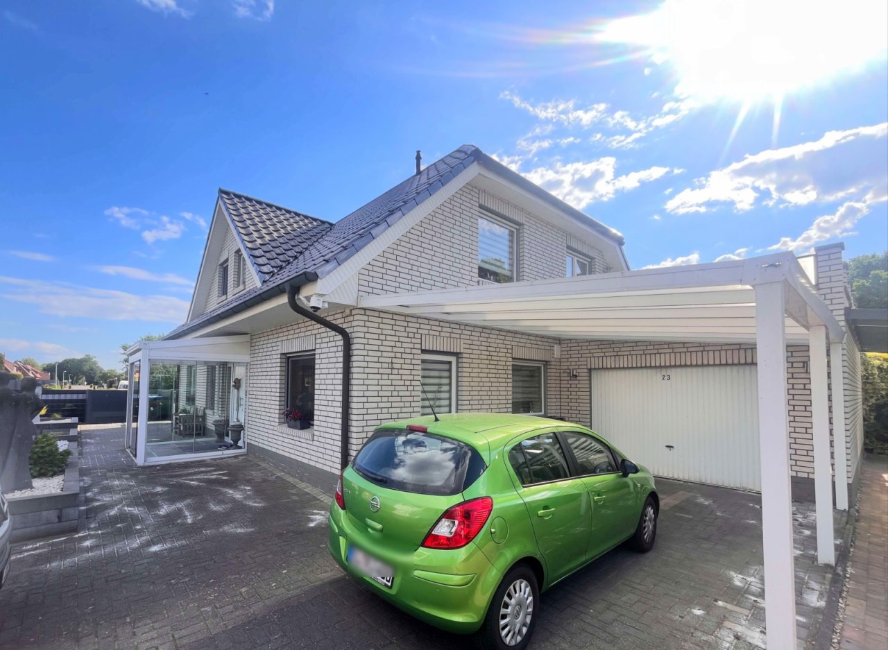 Carport und Garage Carport und Garage