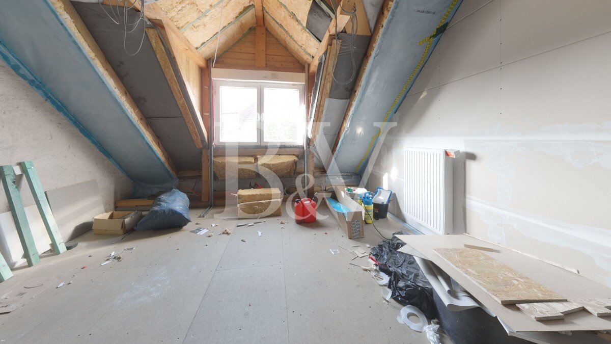 Rustig gelegen vrijstaande woning met zonnepanelen te koop in de wijk Dürenkämpe in Meppen.