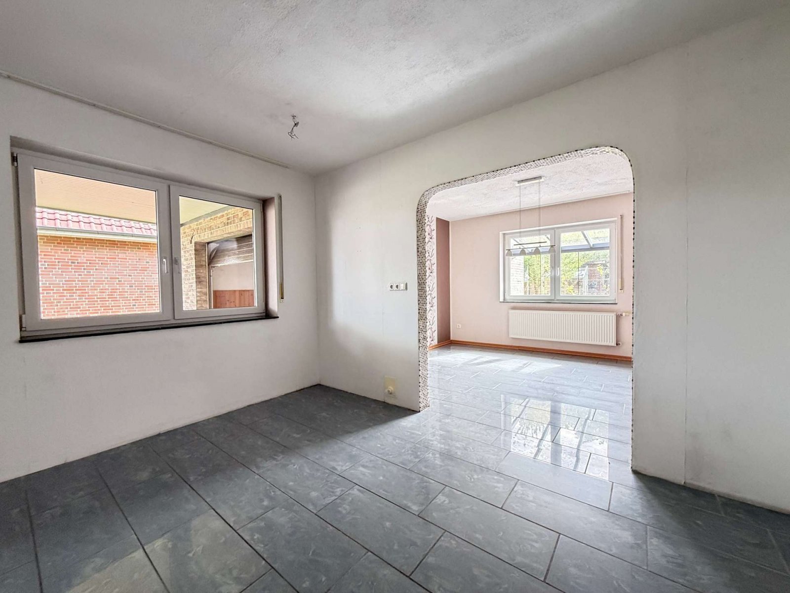 Moderne, tijdloze woning in een prachtige woonwijk - geen koperscommissie