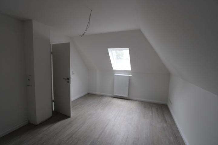 Vrijstaande bungalow – gemoderniseerd en idyllisch gelegen