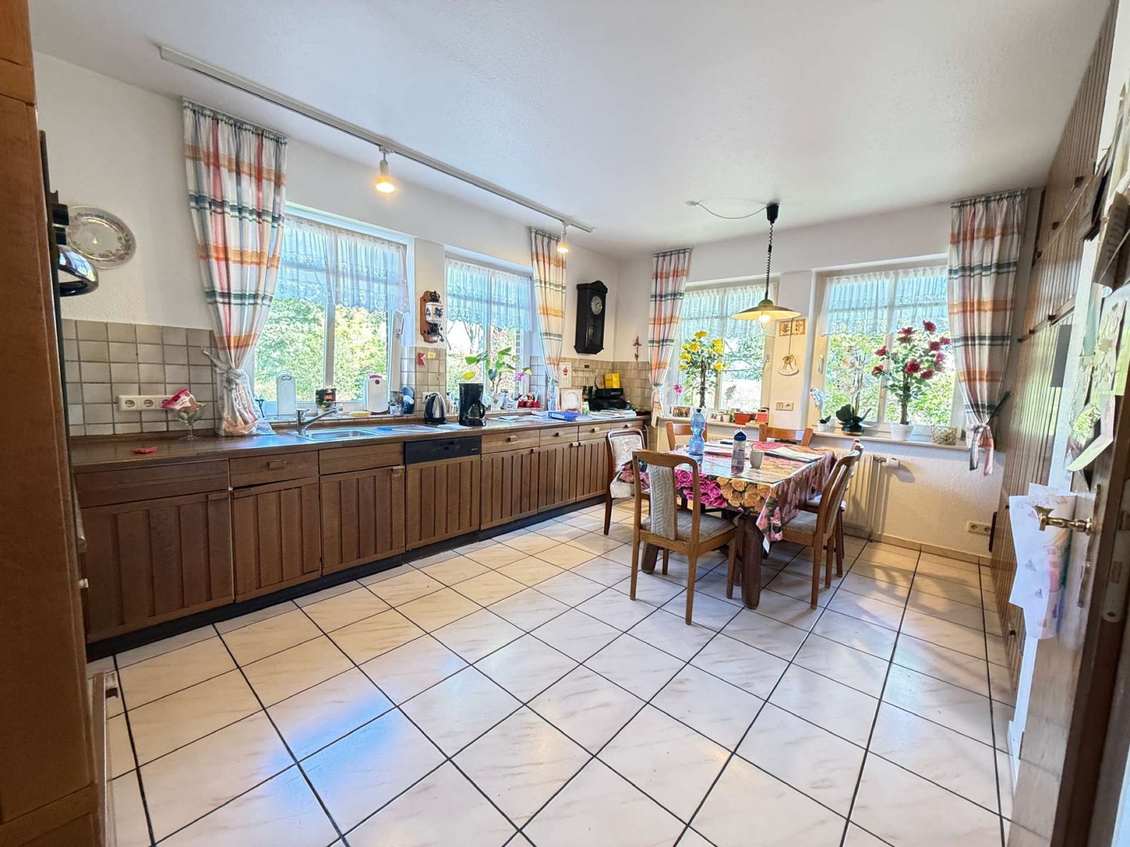 Fantastisch object - wonen, leven, ontwikkelen - op een perceel van maximaal 10 hectare.