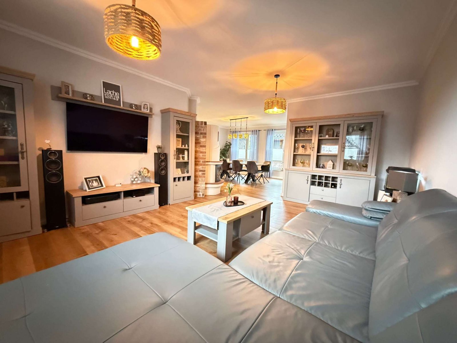 Geen commissie voor kopers - Gezinsgeluk op het hoogste niveau - Modern, comfortabel huis in Dörpen